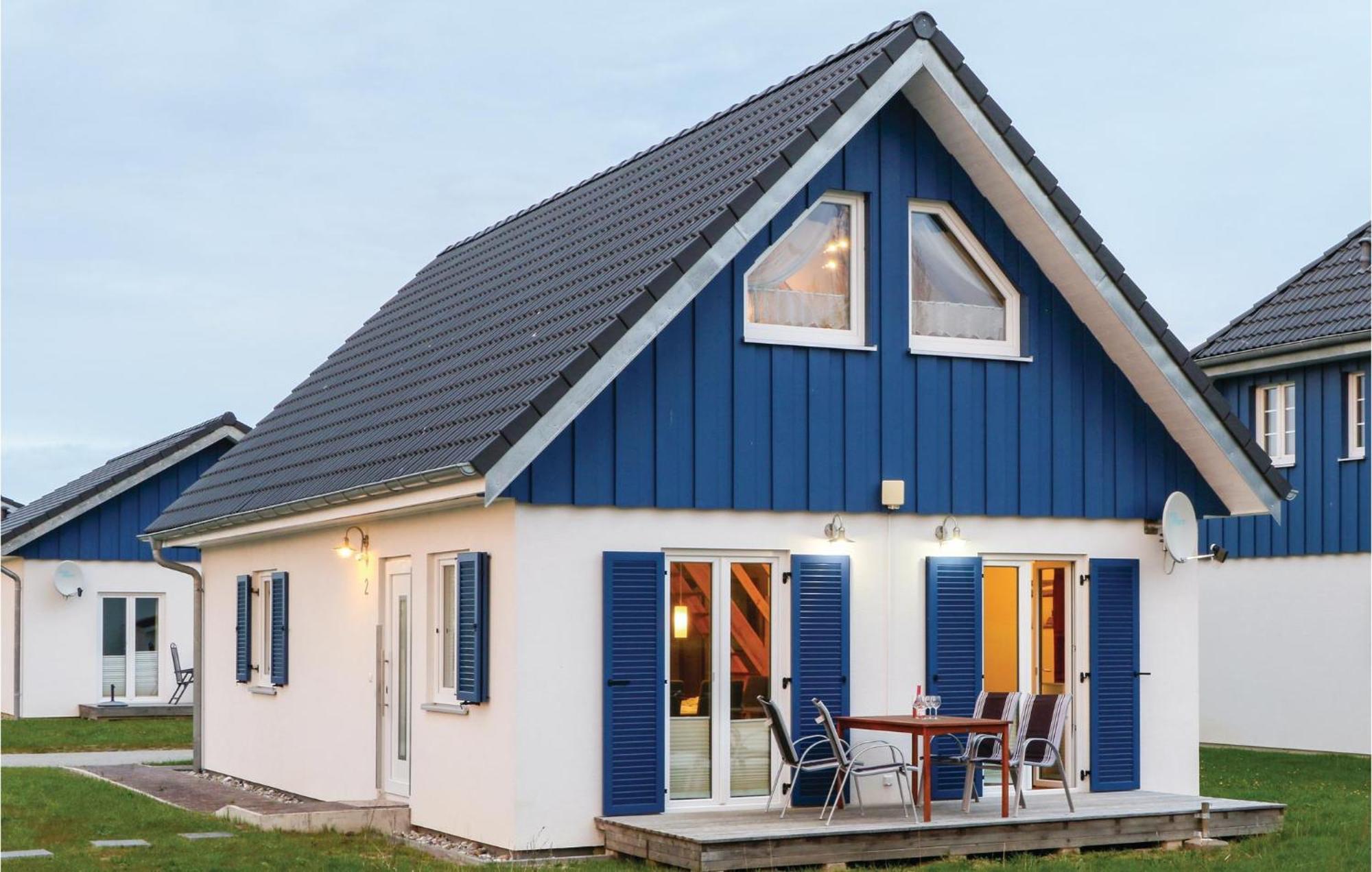 Amazing home in Altefhr-Rgen with 3 Bedrooms Altefähr Buitenkant foto